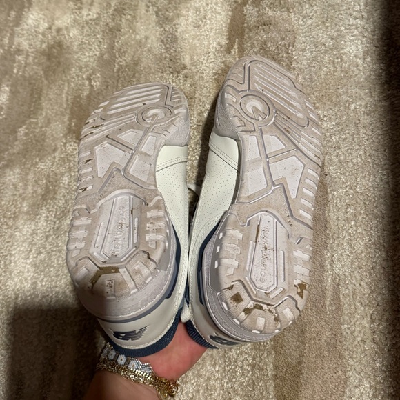 New balence 550 - size 7.5 - Picture 3 of 4